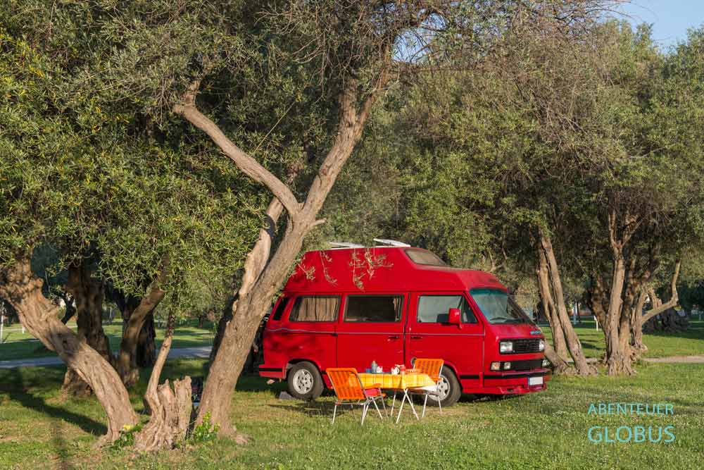 Rabac auf Istrien in Kroatien: Stellplatz auf dem Campingplatz Oliva Camp und Residence am Maslinica Beach